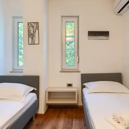 Villa Zara By Guide *