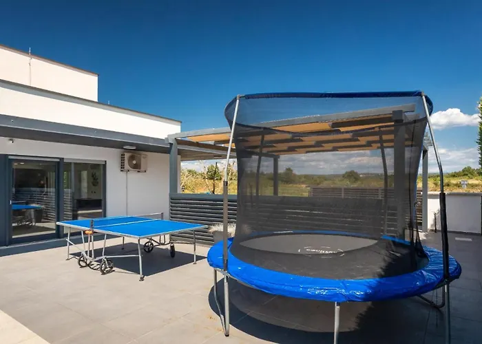 Zara By Guide Βίλα *